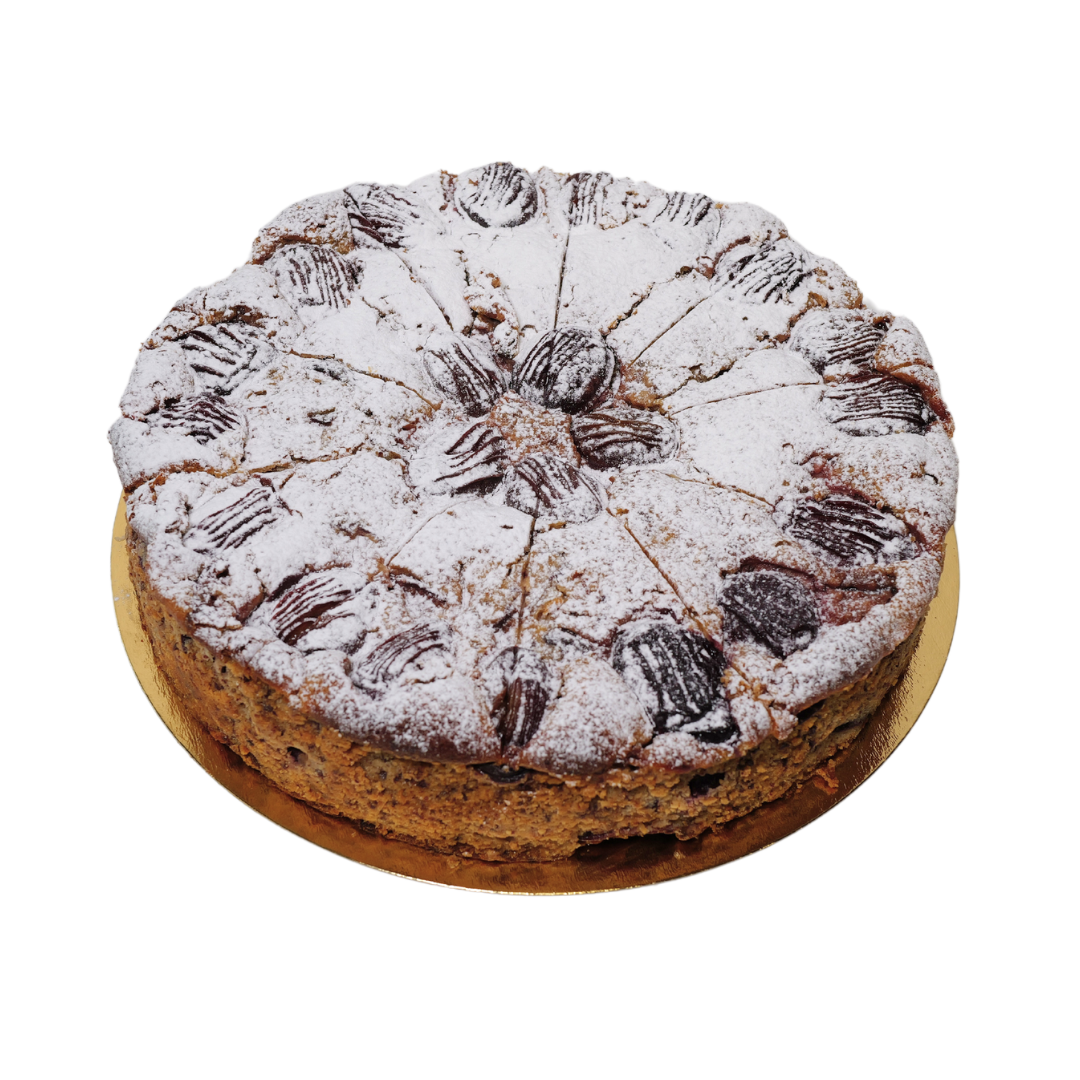 Zwetschgenkuchen mit Haselnüssen