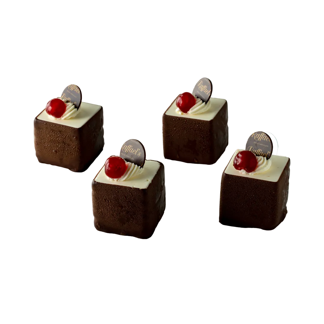 Petit Four Schwarzwälder-Kirsch